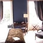 Townhouse On The 4*