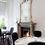 Townhouse On The 호텔