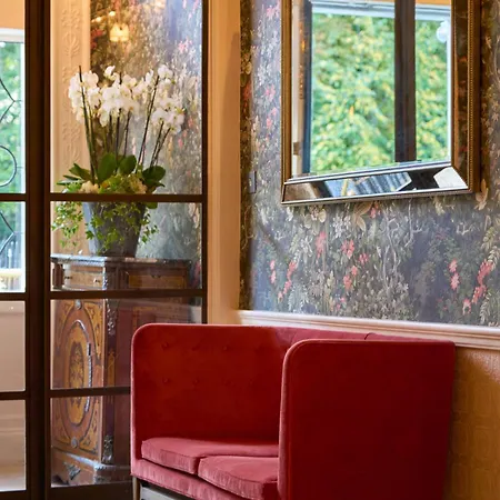 Townhouse On The ホテル