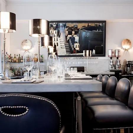 호텔 Townhouse On The 4*