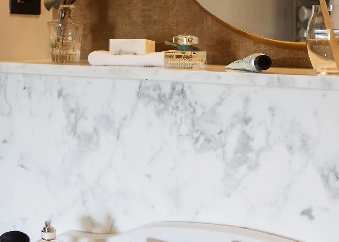 Отель Townhouse On The 4*