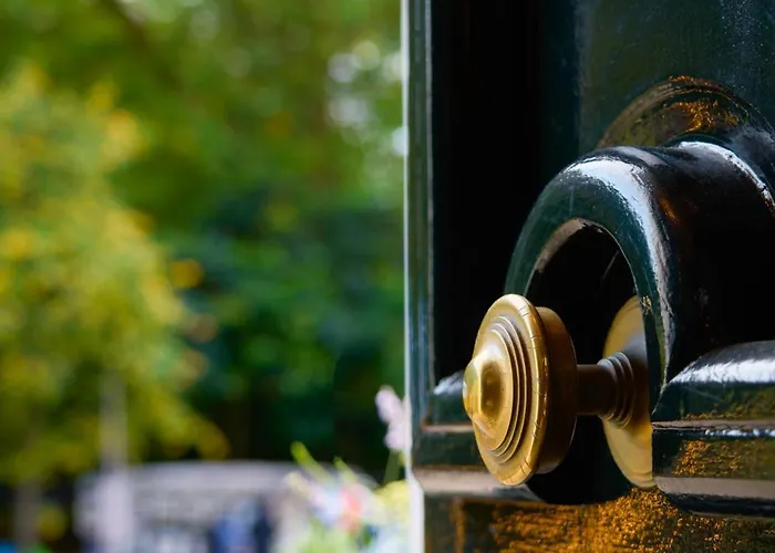 Отель Townhouse On The 4*