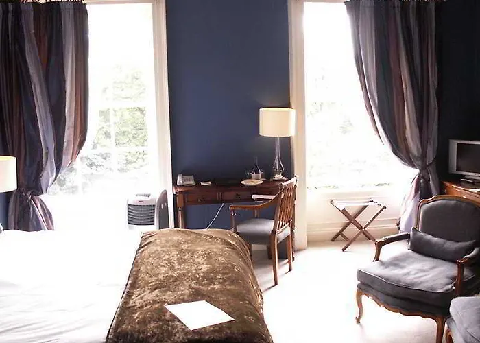 Townhouse On The 4*