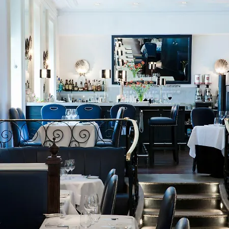 Townhouse On The فندق 4*