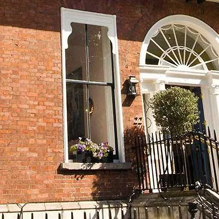 Townhouse On The 4* Dublino