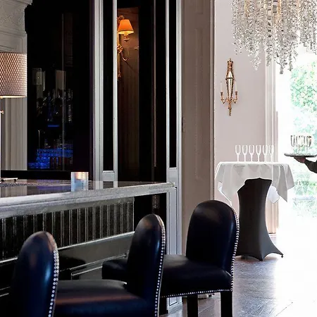 Townhouse On The 4* Dublino