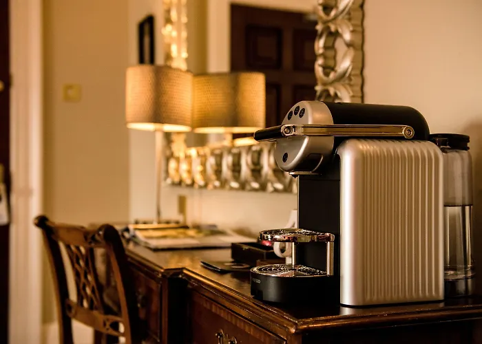 Townhouse On The Отель