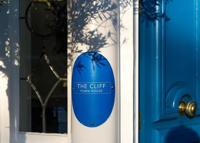 Townhouse On The 4* Дублин