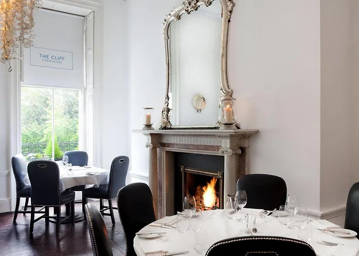 Townhouse On The Отель